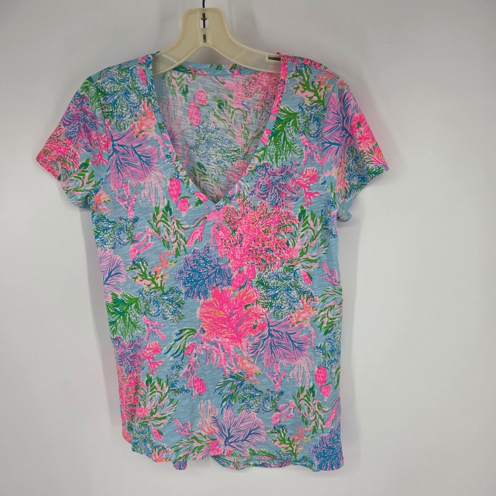 Lilly Pulitzer Etta V-Neck T-Shirt Small Coral Bay Blue Pink Floral Cotton